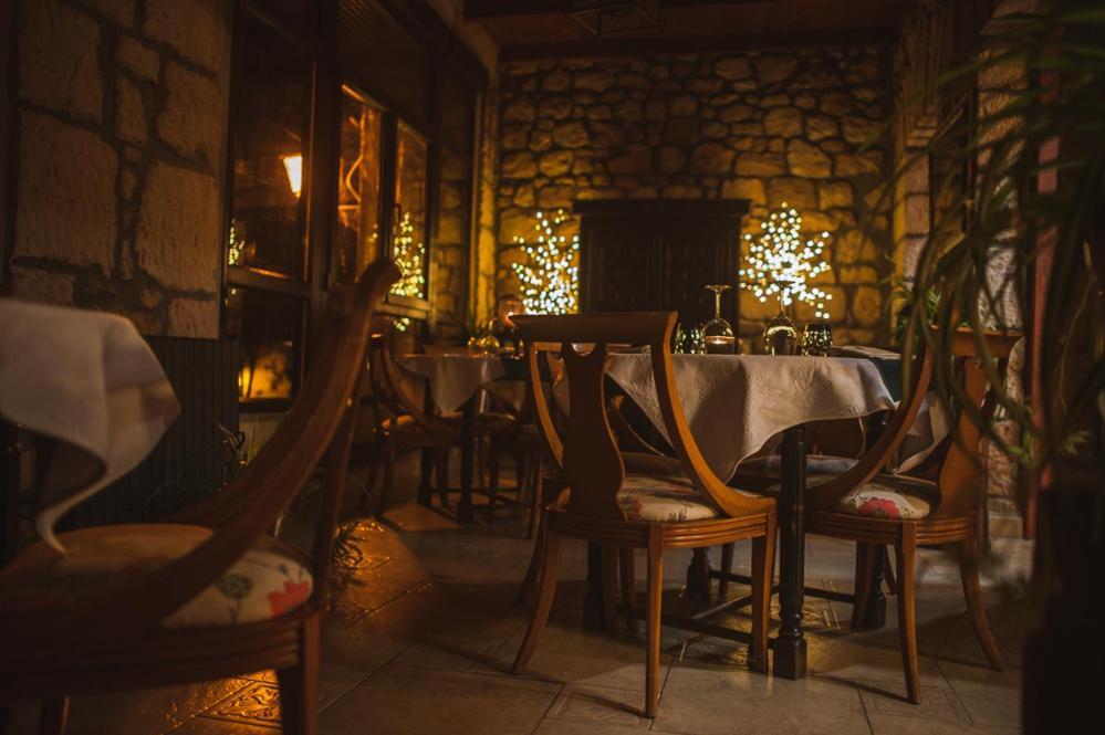 Balneario De Corconte Hotel Cabanas de Virtus ภายนอก รูปภาพ